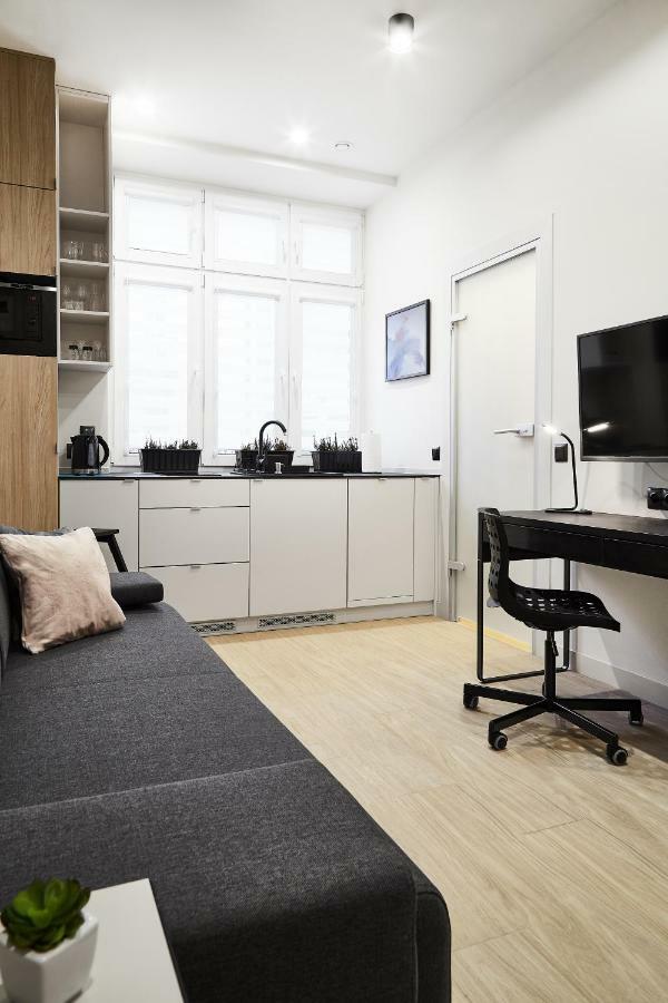 Compact Studios Slowackiego Avenue Kraków Exteriör bild